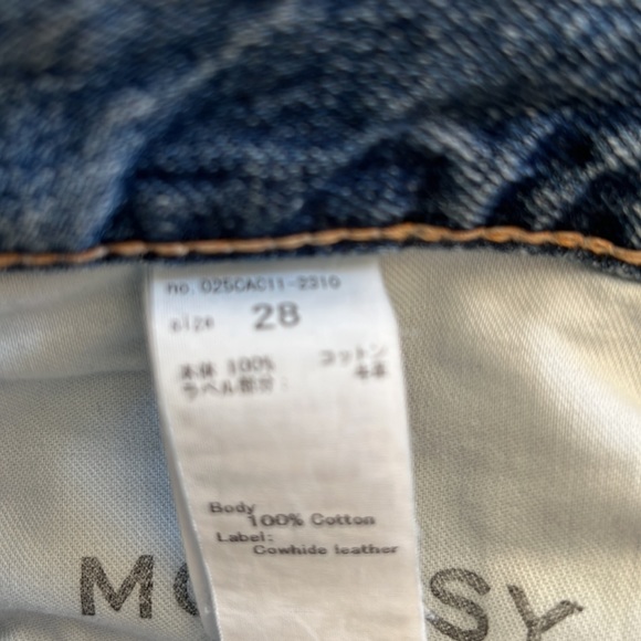 NWOT Moussy Vintage Sterling Flare Distessed Denim Jeans - Picture 6 of 9